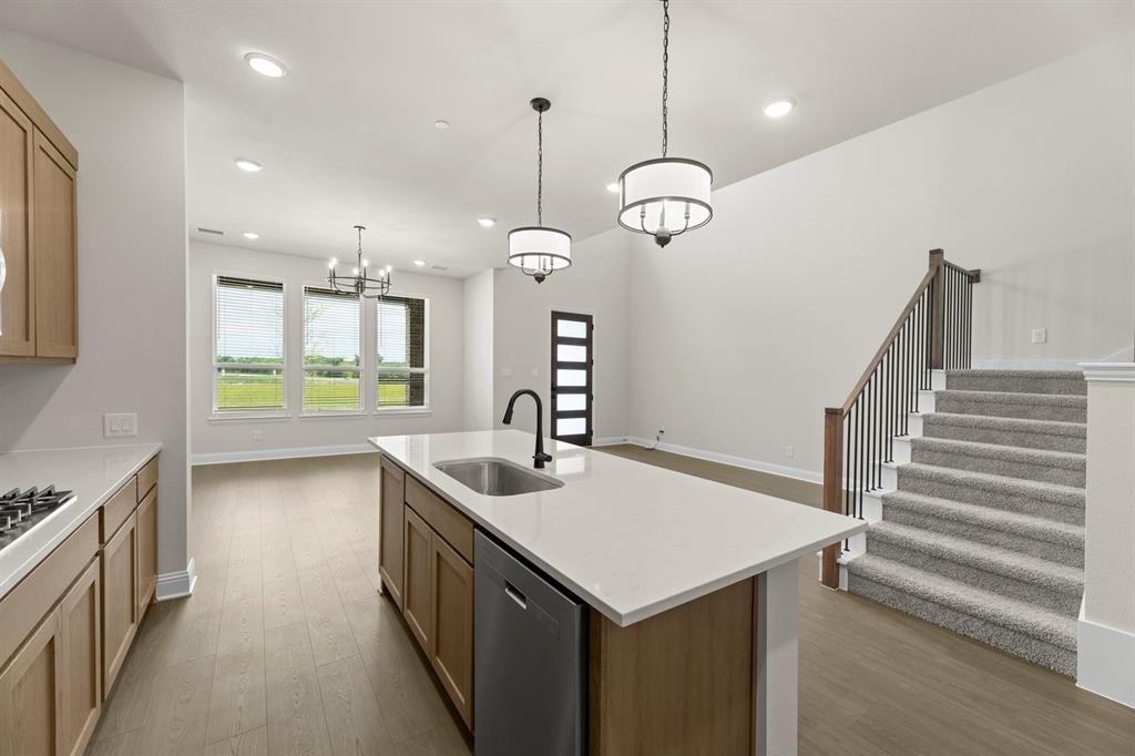 Ridgeline Towns - Residential