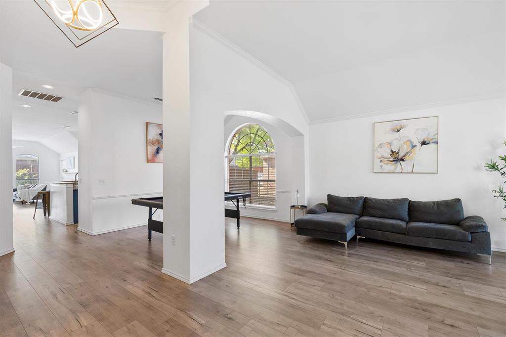 7200 Beechmont Court