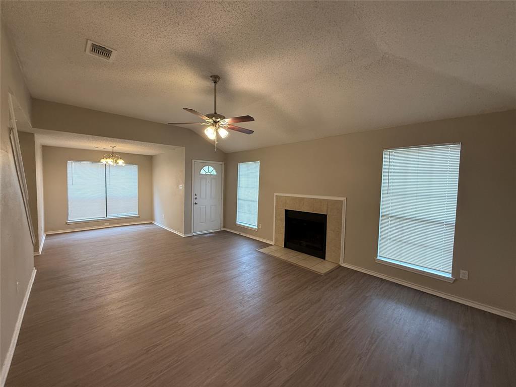 Hillside Oaks Ph 01 - Residential Lease