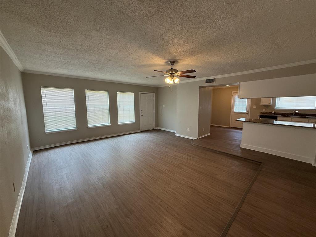 Hillside Oaks Ph 01 - Residential Lease