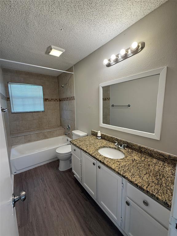 Hillside Oaks Ph 01 - Residential Lease