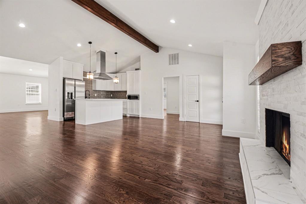 934 Green Canyon Drive