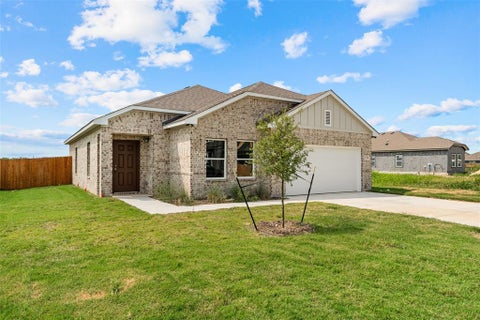 Photo of 11108 Undae Court, Waco, TX 76655 (MLS # 21314602)