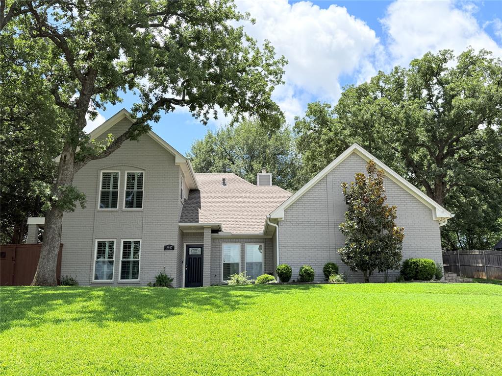 2937 Sweet Briar Street