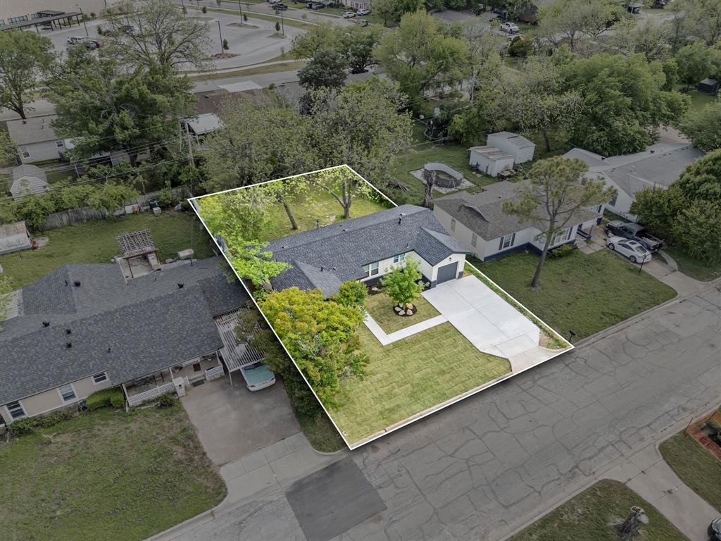 5008 Nadine Drive