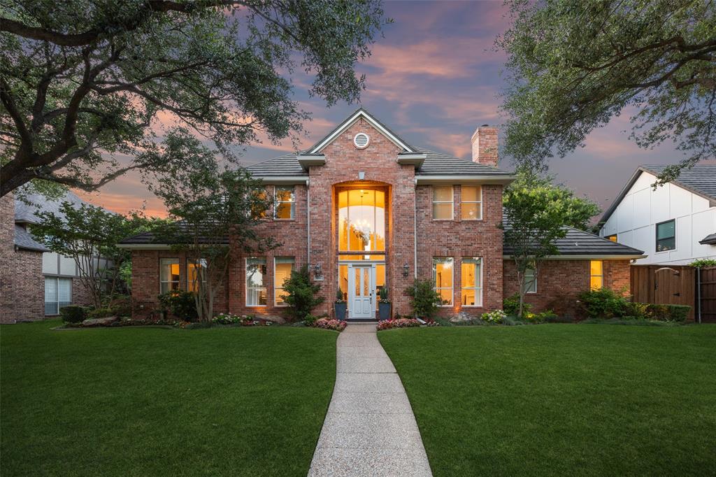 4561 Hitching Post Lane