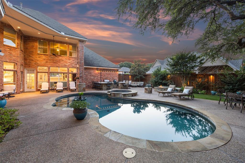 4561 Hitching Post Lane