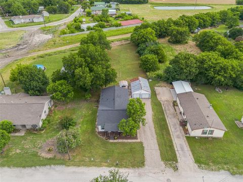 Photo of 113 Caddo Street, Josephine, TX 75173 (MLS # 21155384)