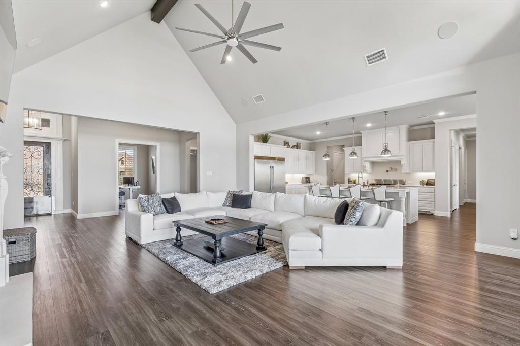 Resort On Eagle Mountain Lake - Residential