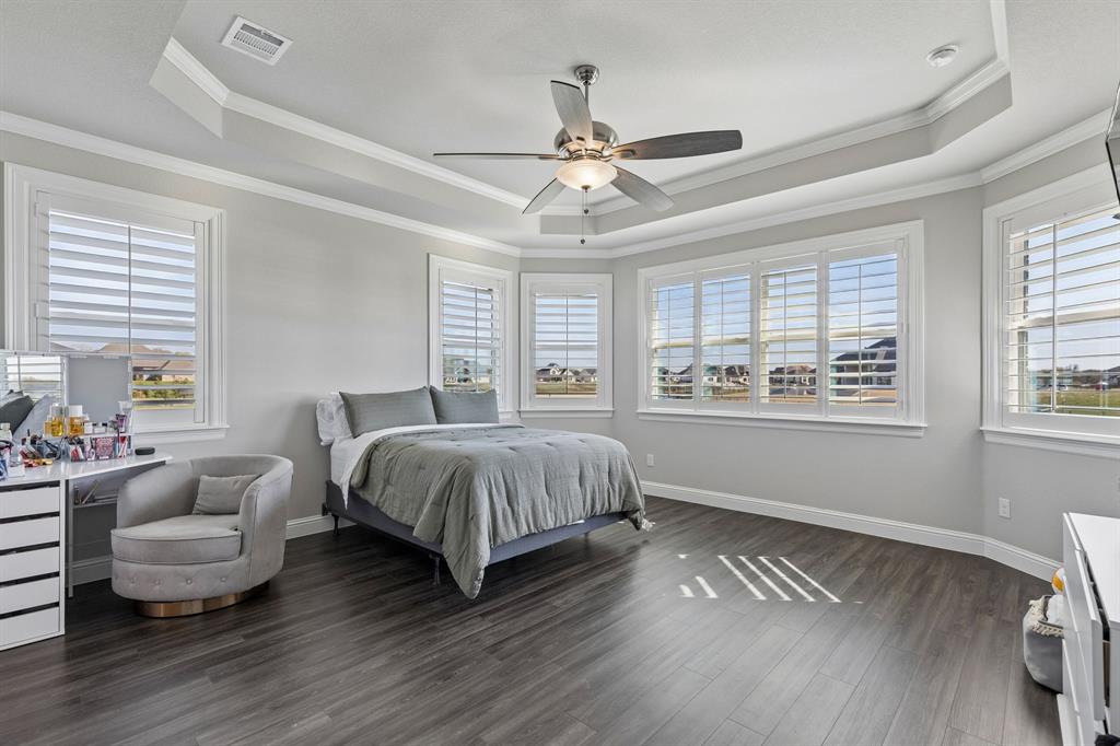 Resort On Eagle Mountain Lake - Residential