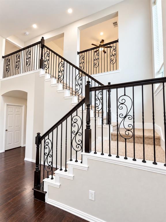 5116 Grove Cove Drive