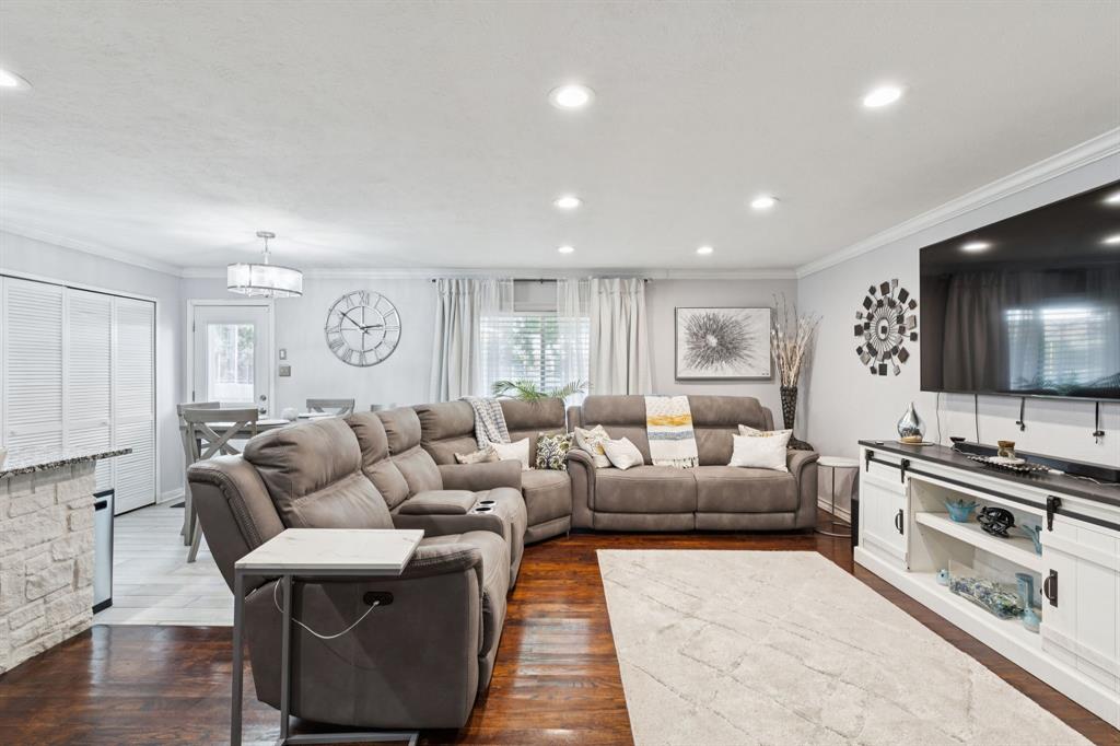 153 W Way Drive