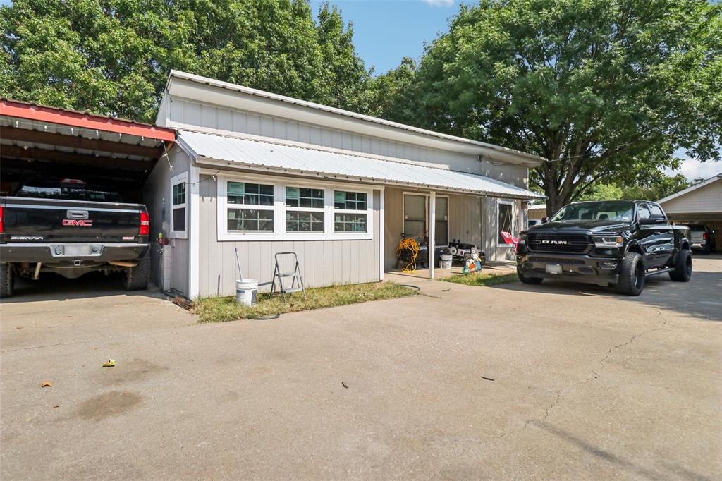 A Slayback - Residential