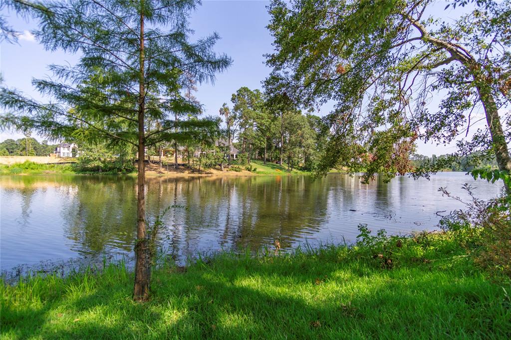 1130 Waters Edge Circle