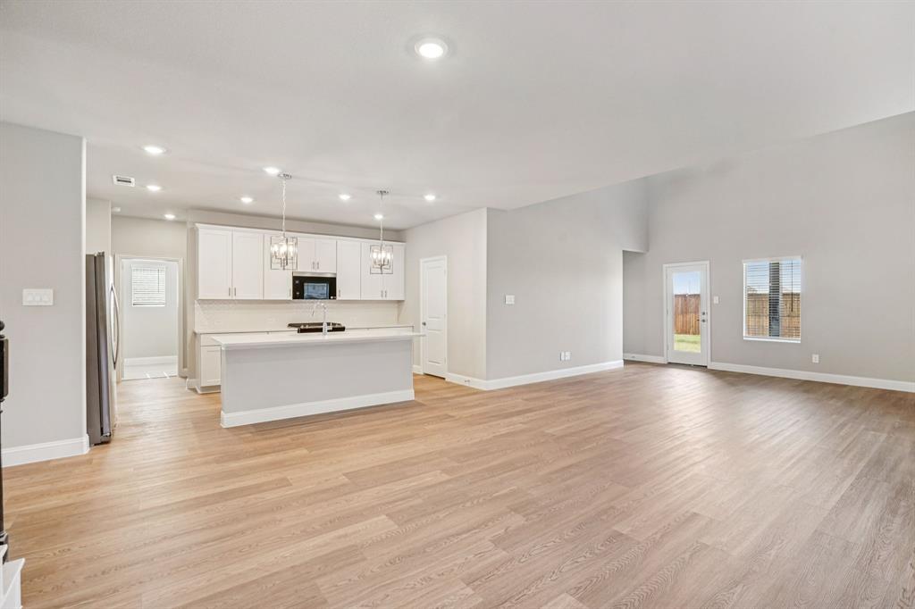 Lakehaven - Residential