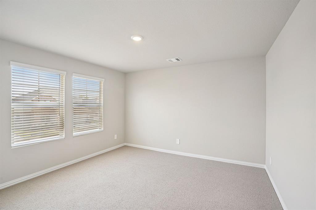 Lakehaven - Residential