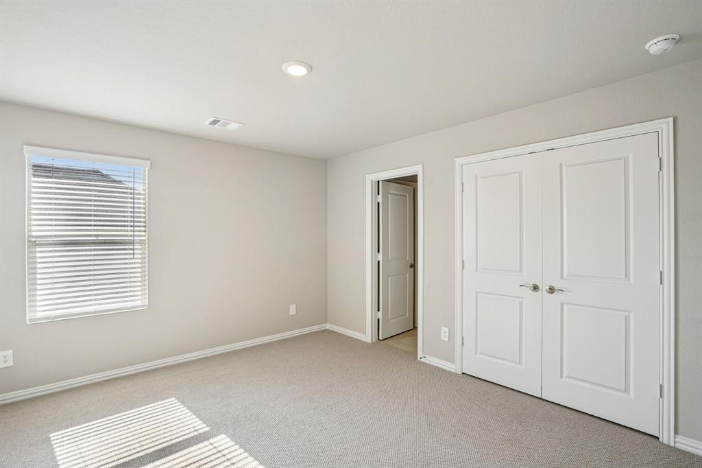 Lakehaven - Residential