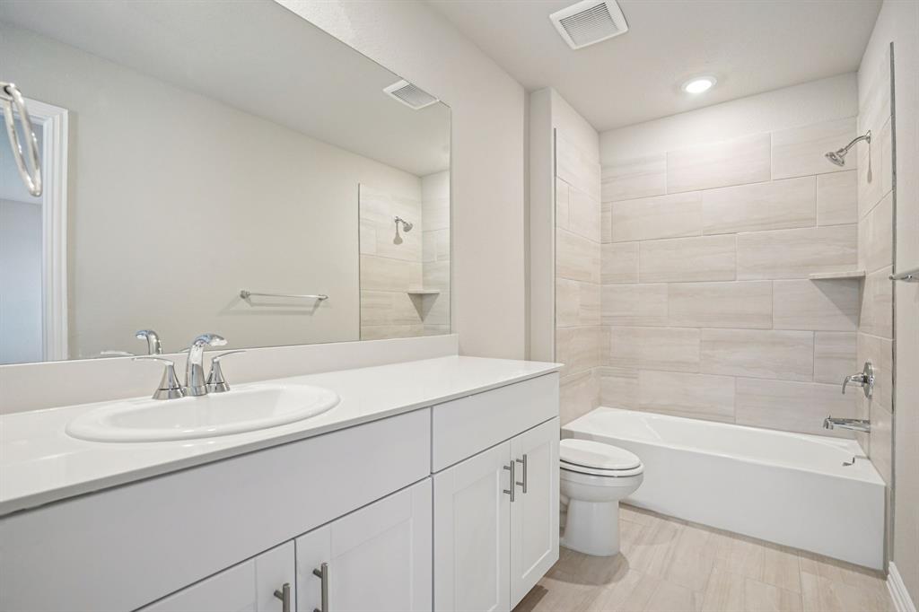 Lakehaven - Residential