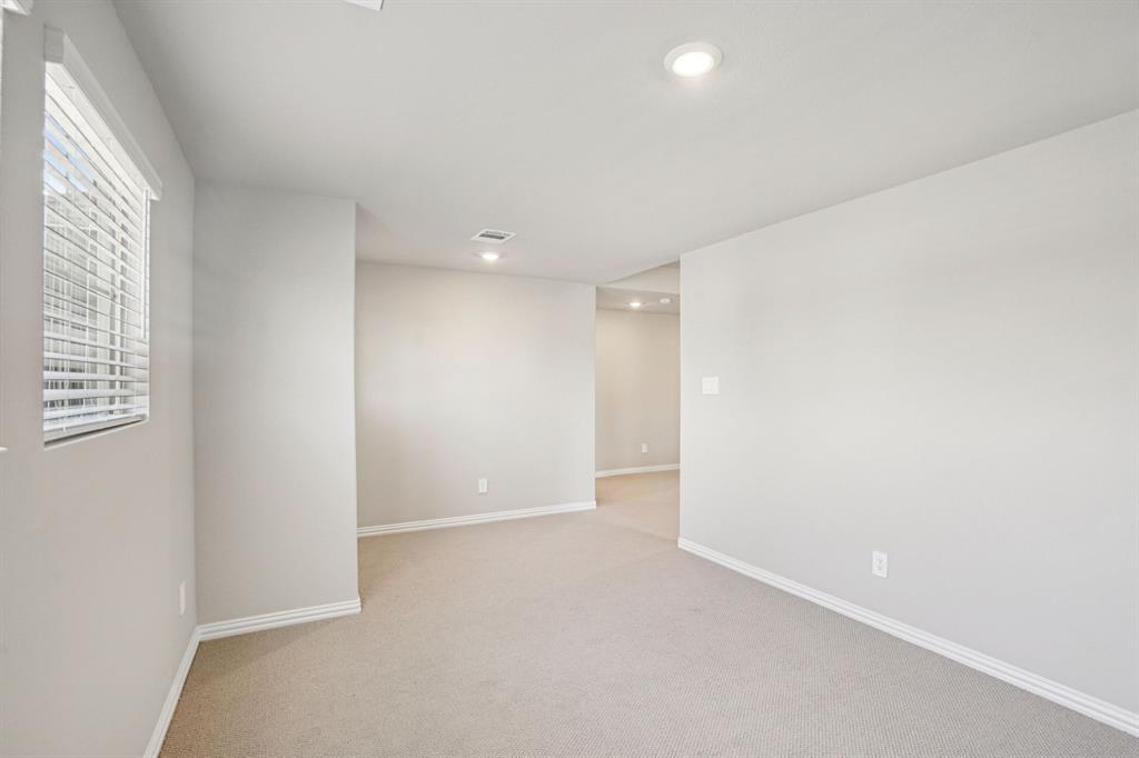 Lakehaven - Residential