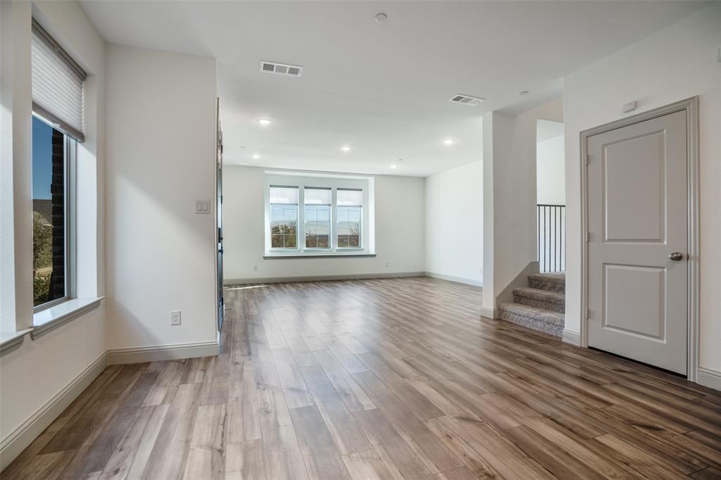 Harvest Twnhms Ph 1 - Residential