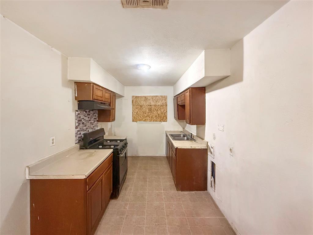 Tyre Estates Add - Residential