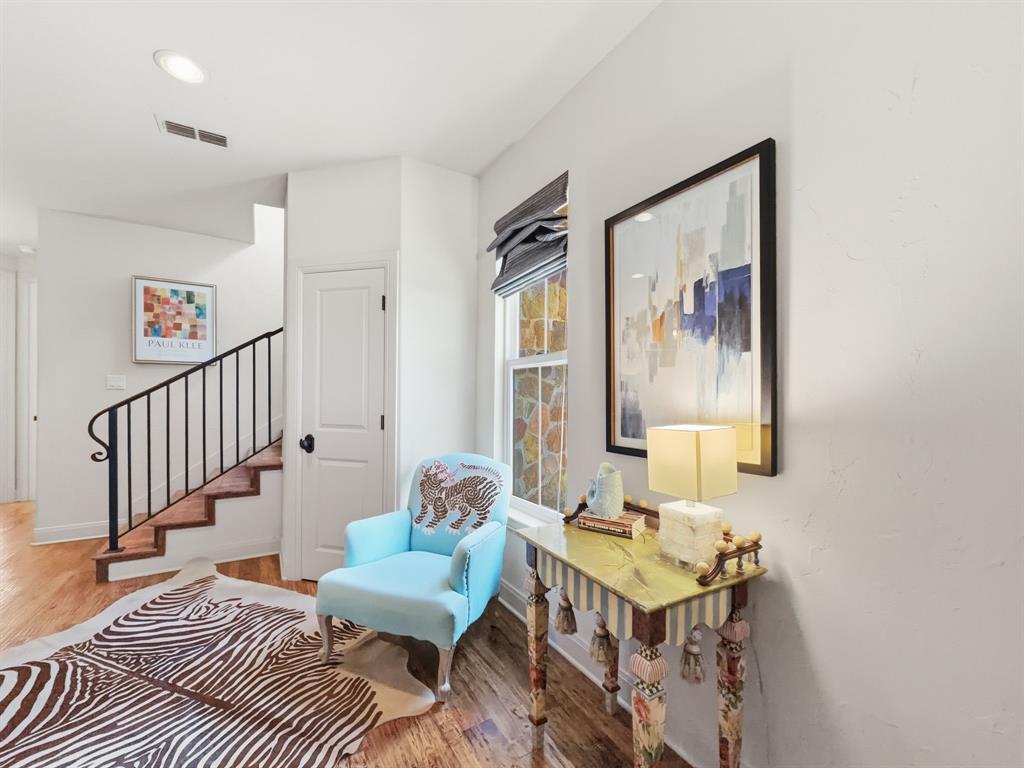 1021 Chapel Ridge Road