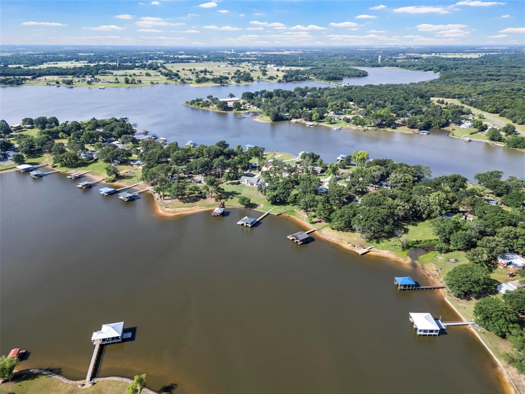 1805 Beavers Point