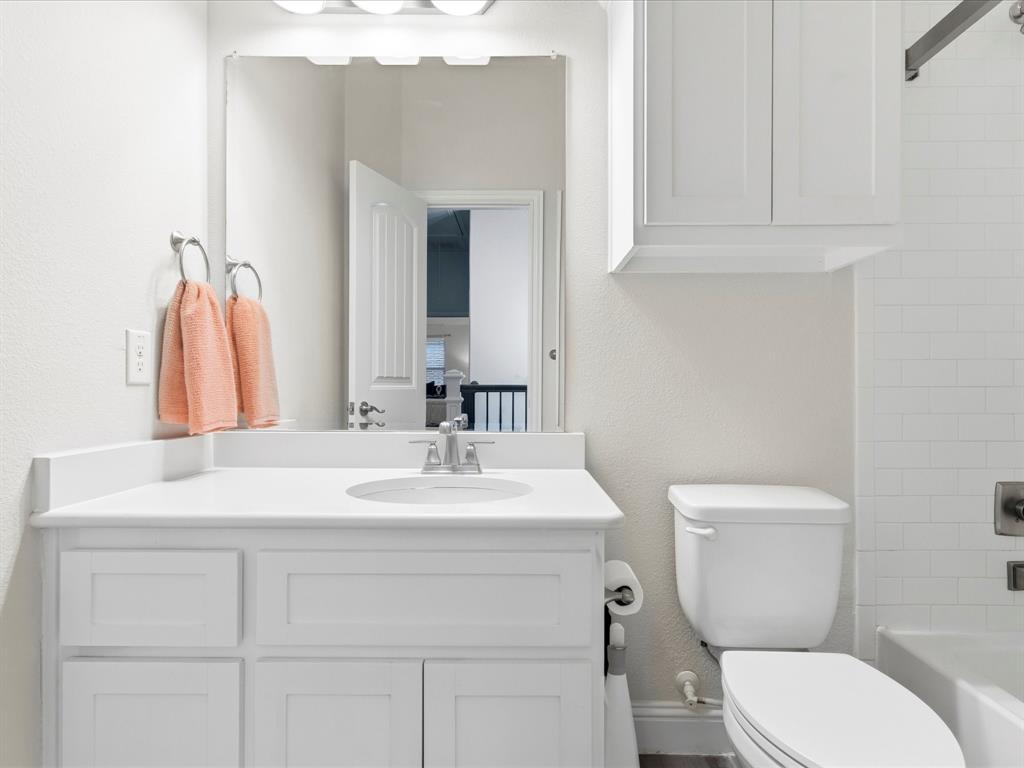 Larkspur At Oakmont Ph 2 - Residential