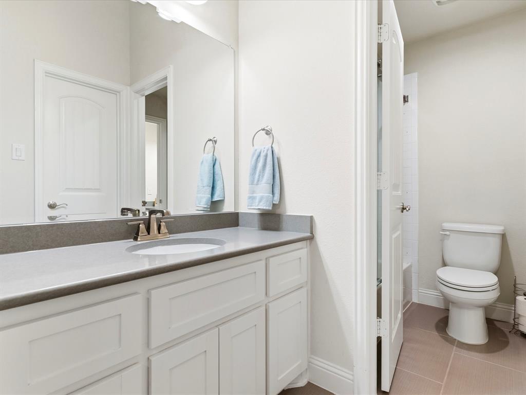 Larkspur At Oakmont Ph 2 - Residential