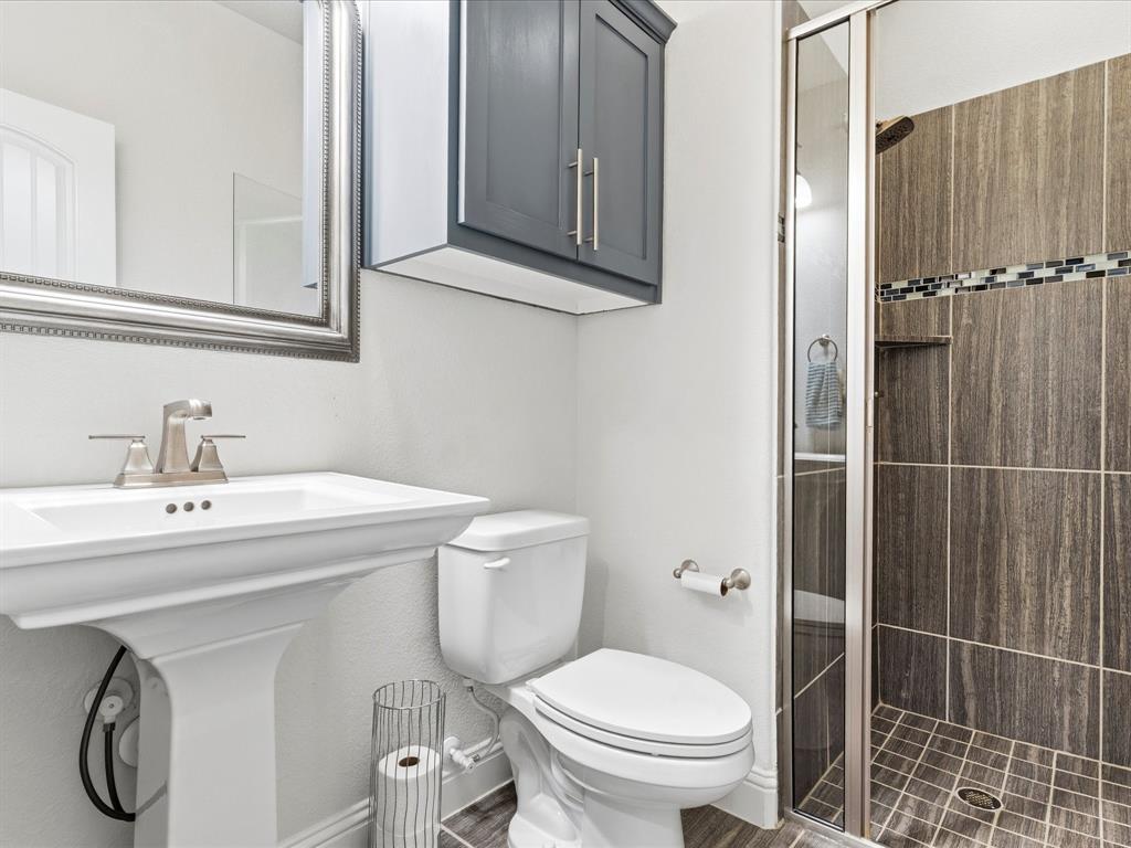 Larkspur At Oakmont Ph 2 - Residential