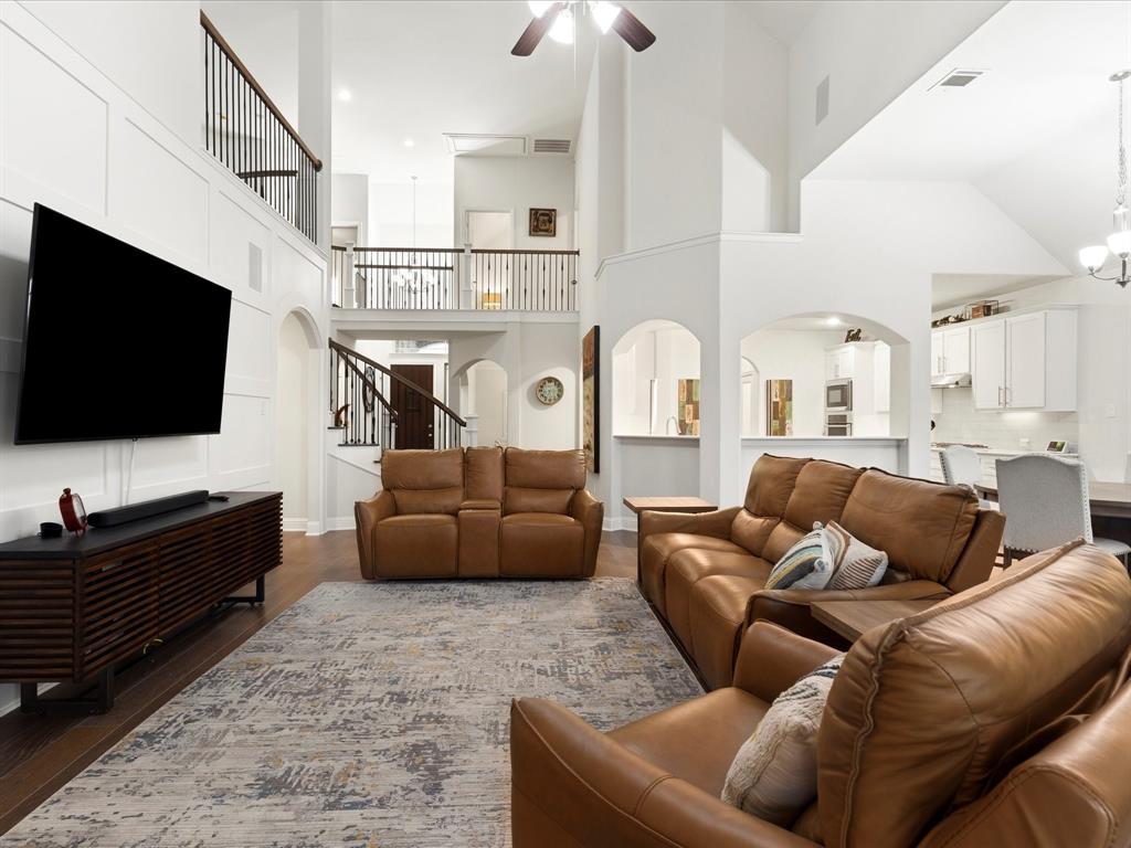 Larkspur At Oakmont Ph 2 - Residential