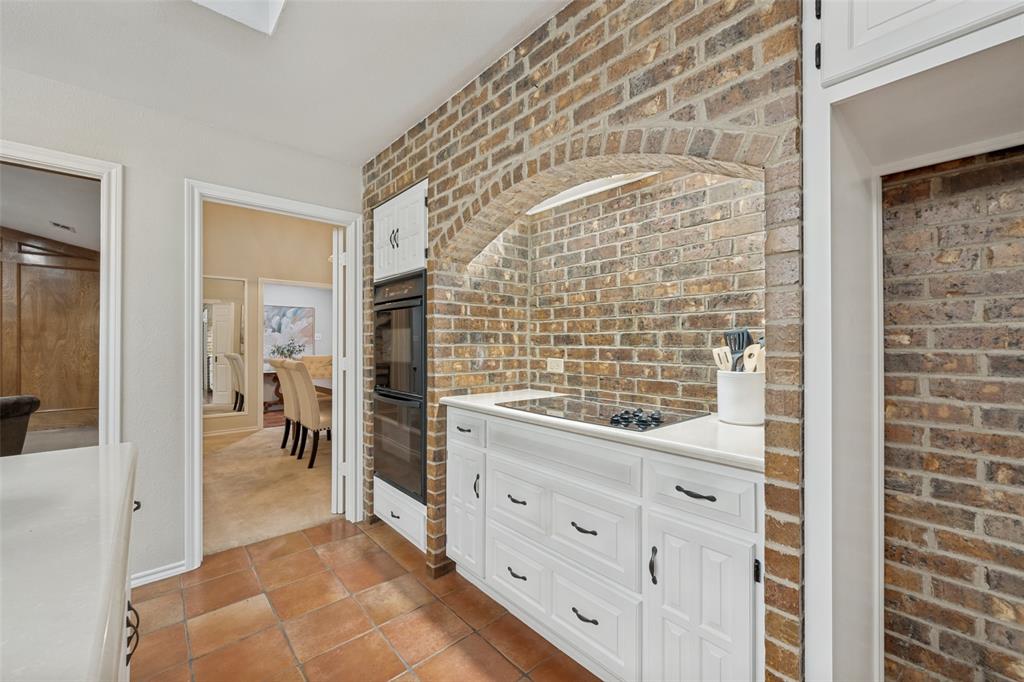 Huntwick Six Add - Residential