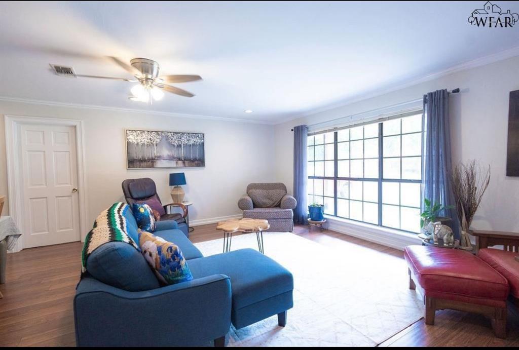 Colonial Park - Residential