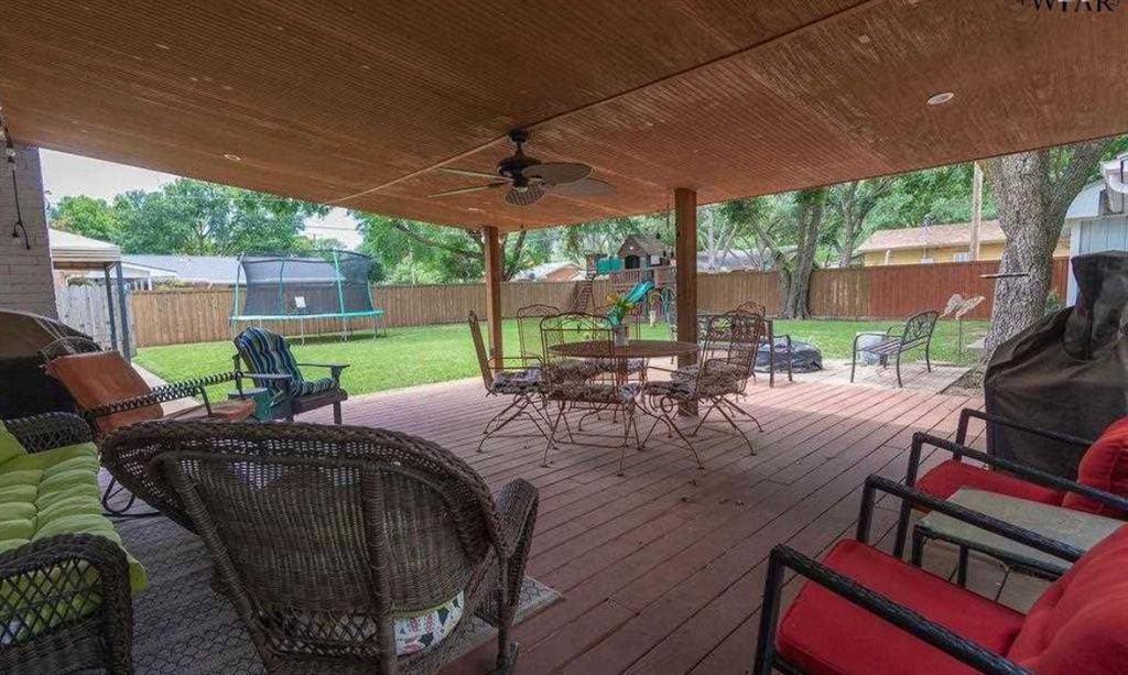 Colonial Park - Residential