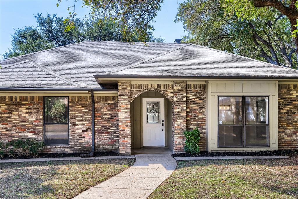 5812 Winding Woods Trail