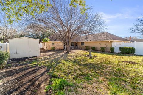 A home in Duncanville