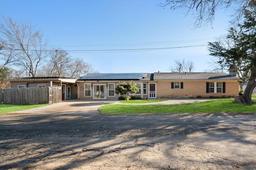 2612 W Collin Street