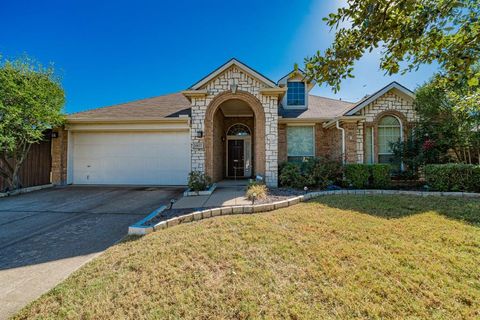 1807 Hidden Brook Grand Prairie TX 75050