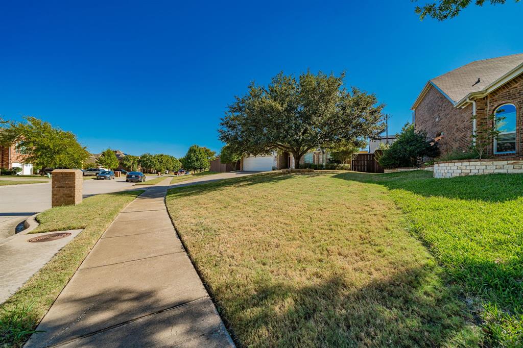 1807 Hidden Brook