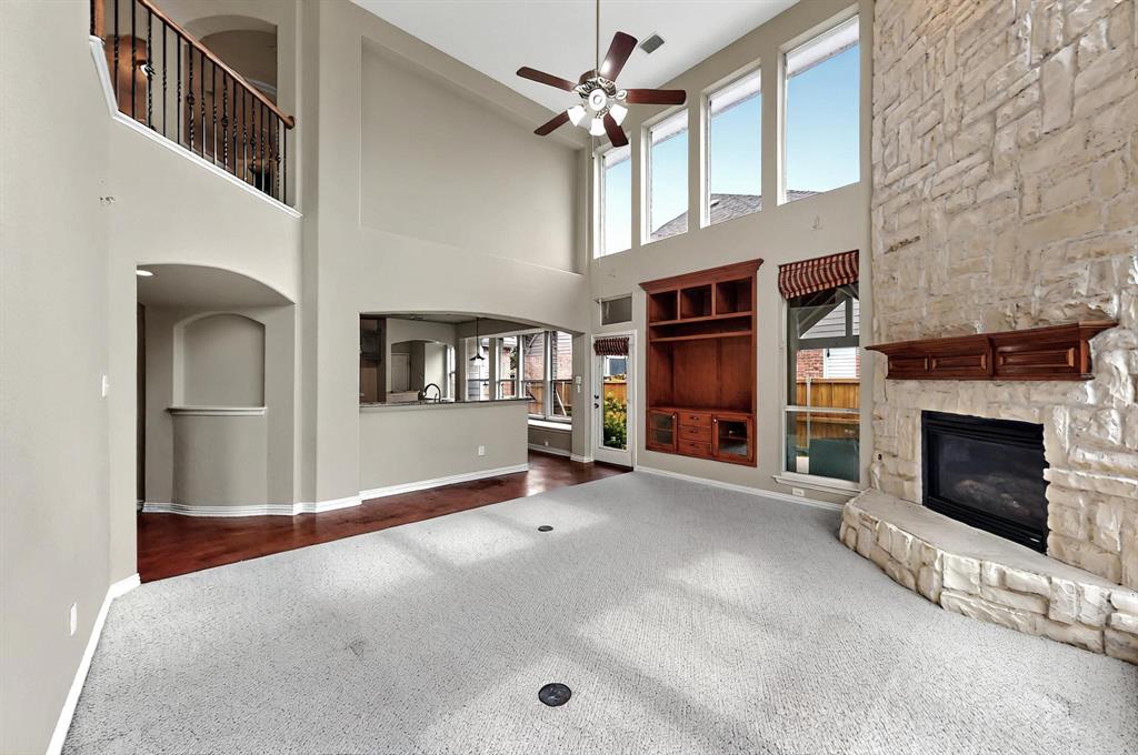 3047 Trevino