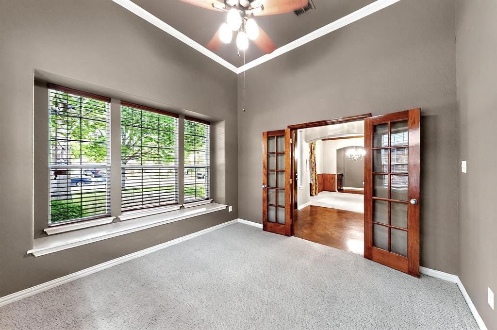 3047 Trevino