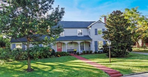 307 N College Street McKinney TX 75069