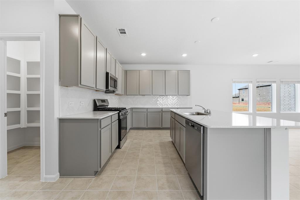 Saddlebrook Estates - Residential