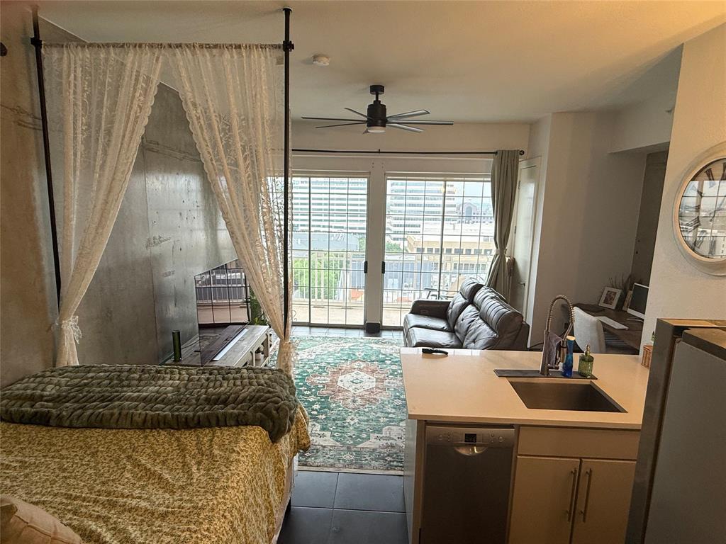 3225 Turtle Creek Boulevard 1438