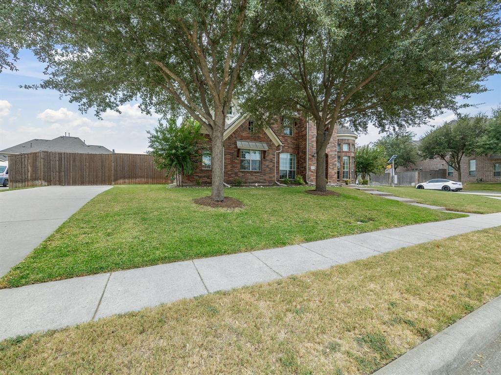 412 Oriole Drive