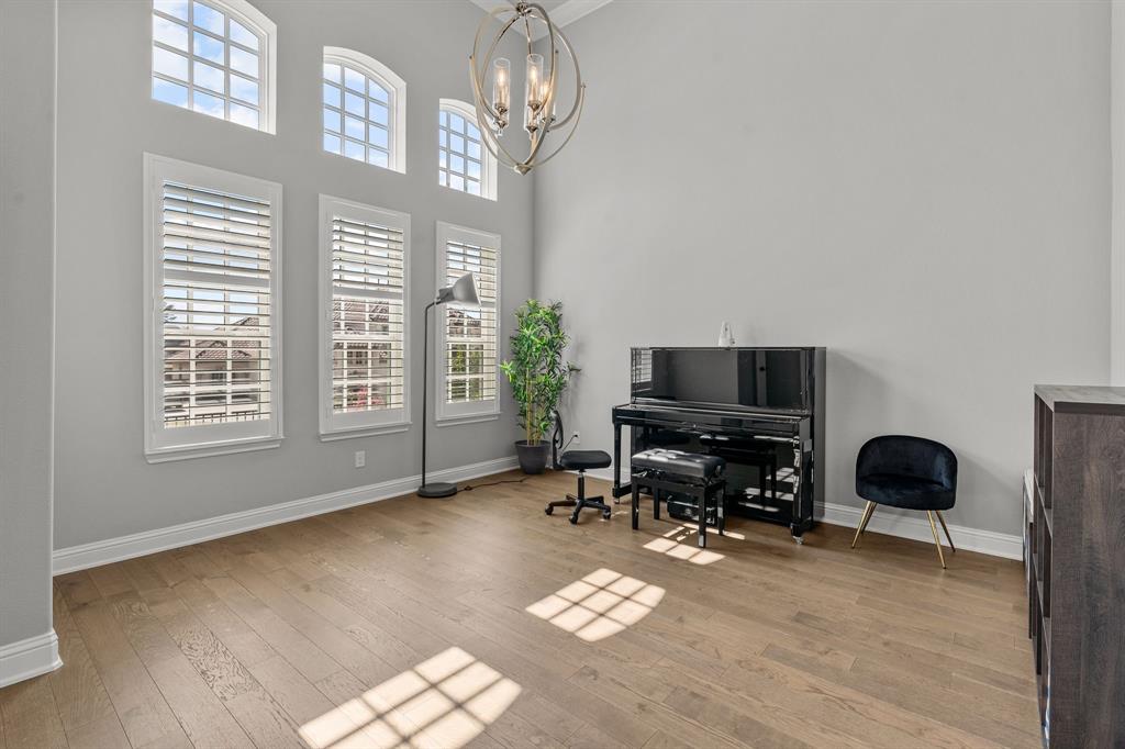 Southlake Meadow - Residential