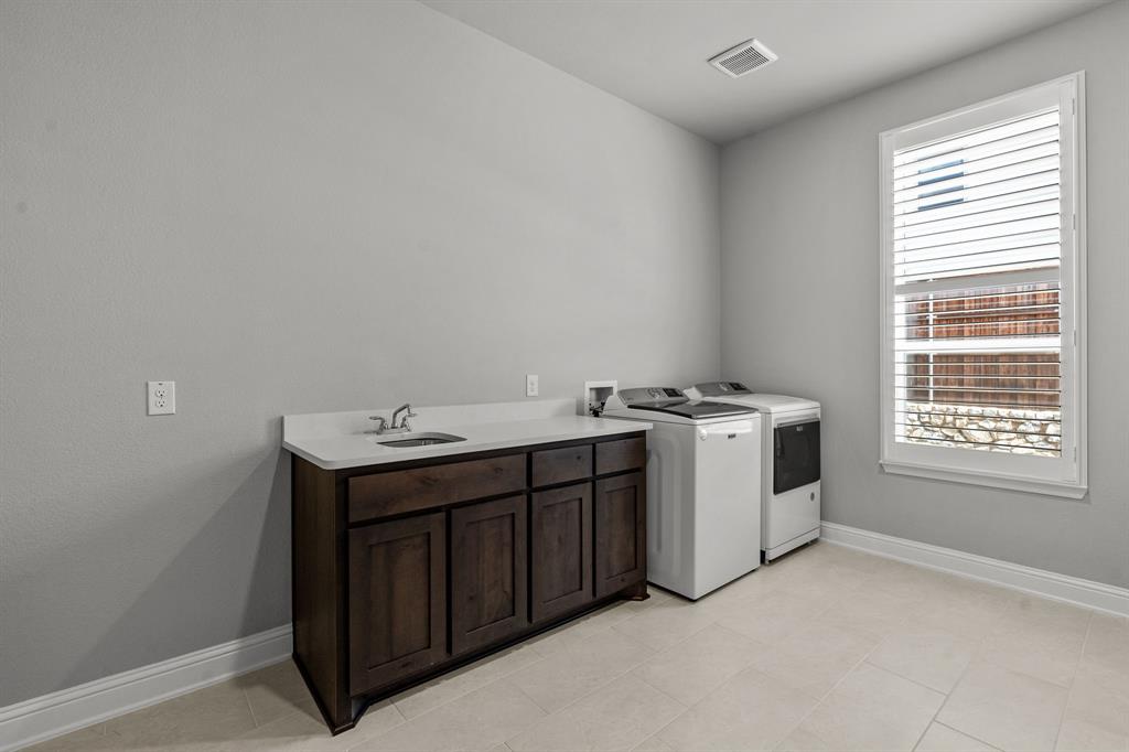 Southlake Meadow - Residential