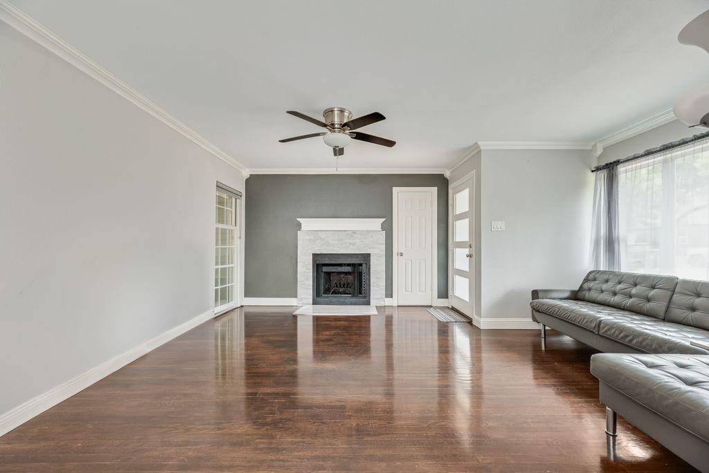 6742 Hialeah Drive