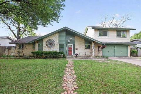 Photo of 1608 Freeman Court, Arlington, TX 76013 (MLS # 21233994)
