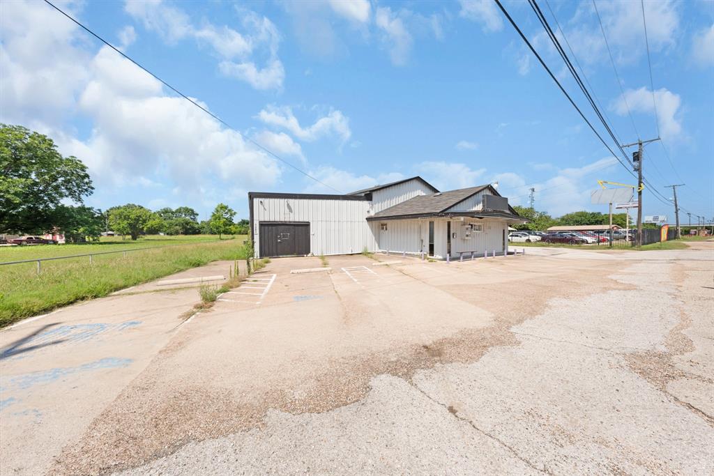 Caldwell Ss - Commercial Lease